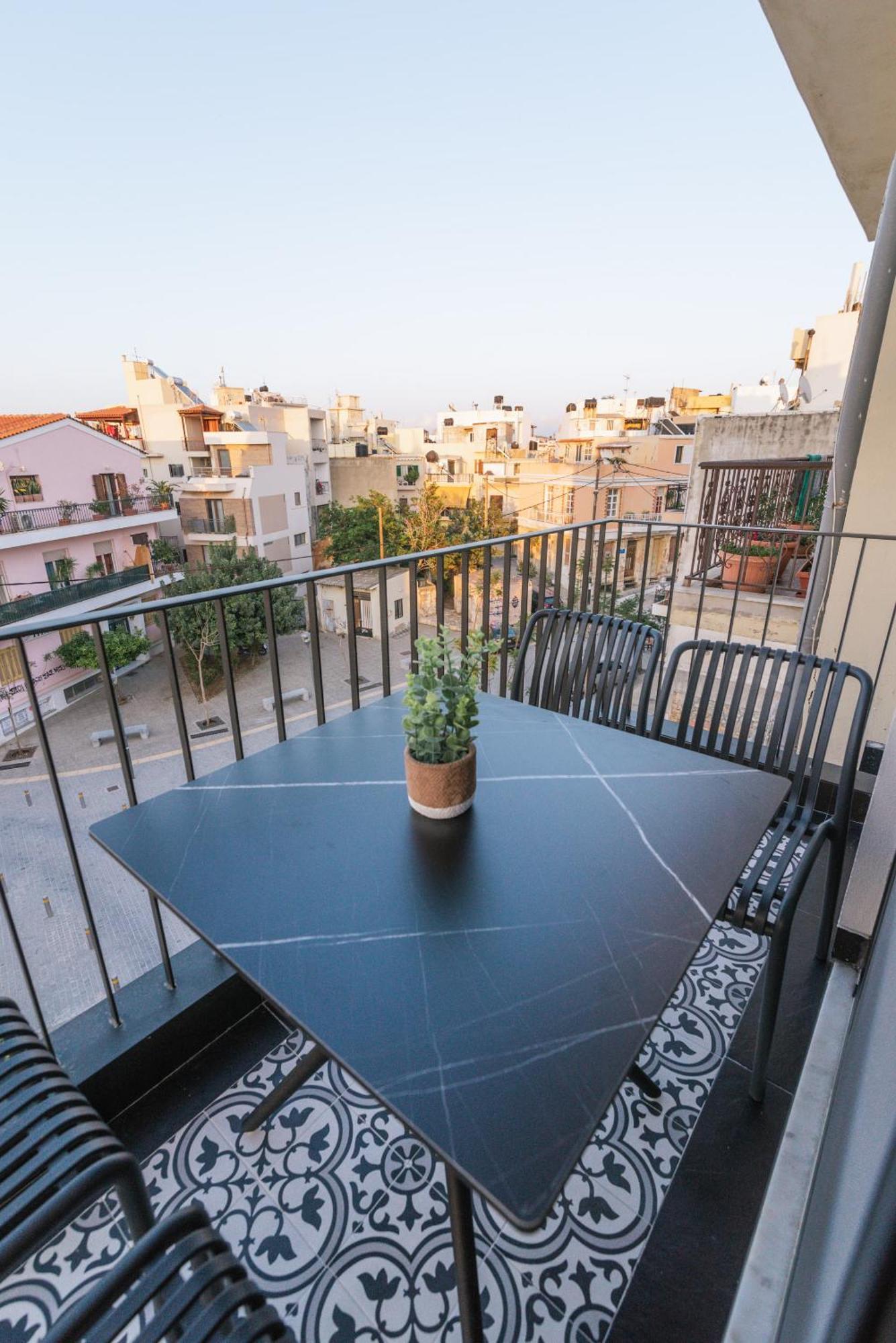 Fontem Central Living Heraklion Exteriör bild